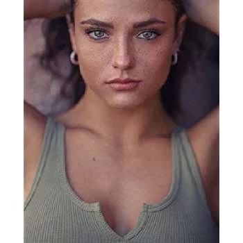 Jade Chynoweth - Age, Height, Birthdate, Family, Wiki & More