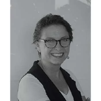 Jagna Janicka - Age, Bio, Birthdate, Family, Networth & More