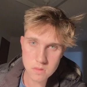 Jake Hampson Biography