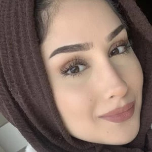 Farrah Jalanbo - Age, WIki, Birthday, Family, Networth & More