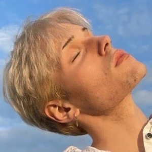 Carter James - Height, Bio, Wiki, Family, Birthplace, Networth & More