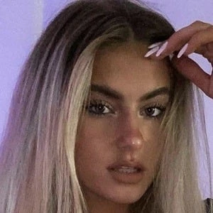 Megan James Biography