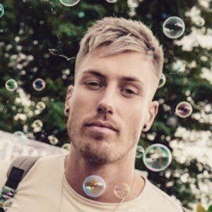 Olly James - Biography, Birthdate, Family, Networth & More