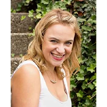 Jana Gueck - Age, Bio, Birthdate, Family, Networth & More