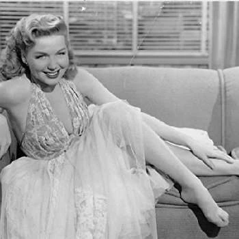 Jane Easton - Age, Height, Birthdate, Bio, Family, Networth & More