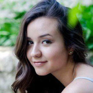 Maddi Jane - Family, Bio, Birthday, Family, Income & More
