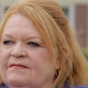 Janet Wright Biography