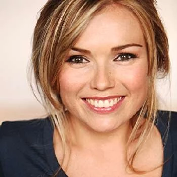 Janneke Williamson - Age, Bio, Birthdate, Family, Networth & More