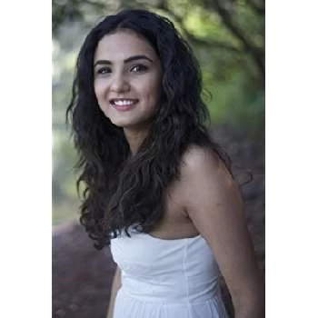 Jasmin Bhasin - Biography, Birthday, Wiki, Family, Networth & More