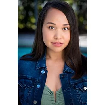 Jasmine Forsberg - Age, Bio, Birthdate, Family, Networth & More