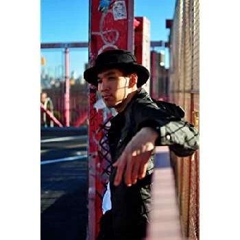 Jason Tom Biography