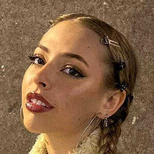 jazmynmakenna Biography