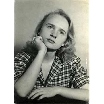 Jeanne Ellis - Bio, Networth, Family, Age, Birthdate & More