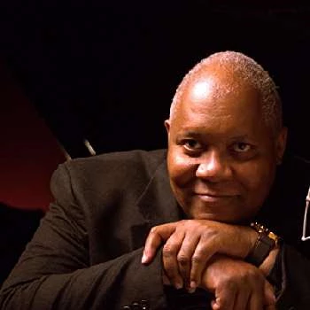 Jeff Coopwood - Height, Bio, Wiki, Family, Birthplace, Networth & More