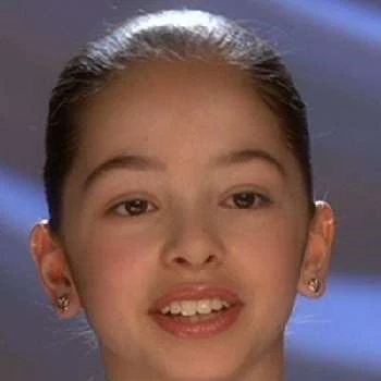 Jenelle Manzi - Age, Bio, Birthdate, Family, Networth & More