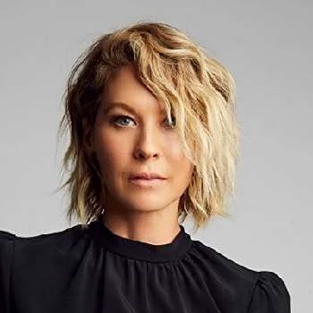 Jenna Elfman - Birthplace, Bio, Wiki, Birthday, Family, Networth & More