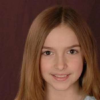 Jenna Hildebrand - Family, Bio, Birthday, Family, Income & More