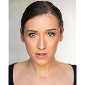 Jenna Kerns - Age, Bio, Birthdate, Family, Networth & More