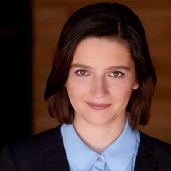 Jenna Schaefer - Age, Bio, Birthdate, Family, Networth & More