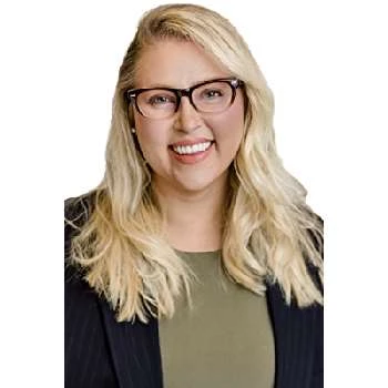 Jennie Michelle Bravata - Age, Bio, Birthdate, Family, Networth & More