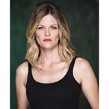 Jennifer Ashleigh Lloyd - Age, Bio, Birthdate, Family, Networth & More