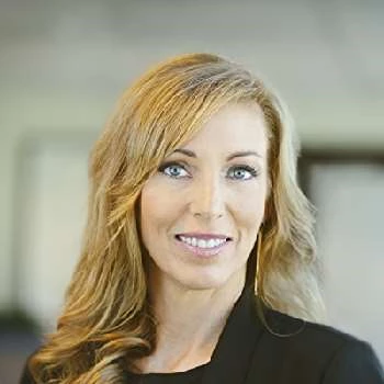 Jennifer Bender - Age, Bio, Birthdate, Family, Networth & More