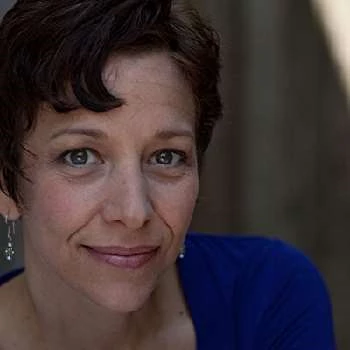 Jennifer Estlin - Age, Height, Birthdate, Family, Wiki & More