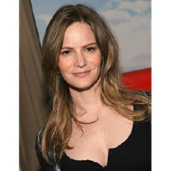 Jennifer Jason Leigh - Age, Height, Birthdate, Bio, Family, Networth & More