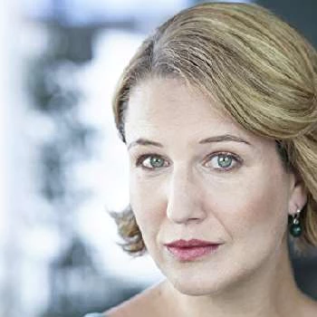 Jennifer Karen - Age, Bio, Birthdate, Family, Networth & More