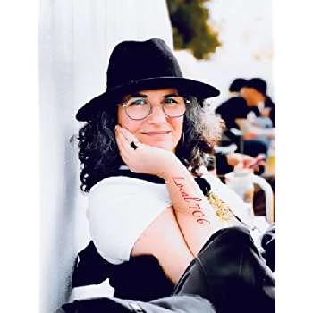 Jennifer Zide - Age, Bio, Birthdate, Family, Networth & More