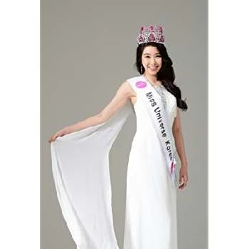 Jenny Kim - Age, Bio, Birthdate, Family, Networth & More