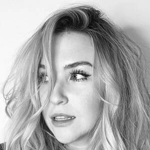 Kelsey June Jensen - Family, Bio, Birthday, Family, Income & More