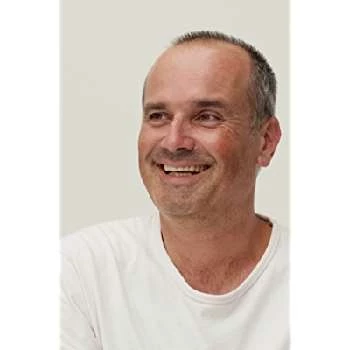 Jeroen Simons Biography