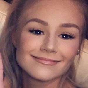 jessbeingjessica - Biography, Birthdate, Family, Networth & More