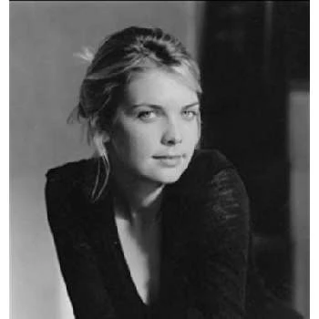 Jessica Bohl - Age, Bio, Birthdate, Family, Networth & More