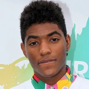 Nadji Jeter - Age, Wiki, Birthdate, Bio, Networth, Family & More