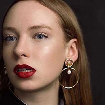 Jette Loona Hermanis - Age, Bio, Birthdate, Family, Networth & More