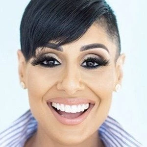 Sonia Jhas - Family, Bio, Wiki, Dat of Birth, Networth & More