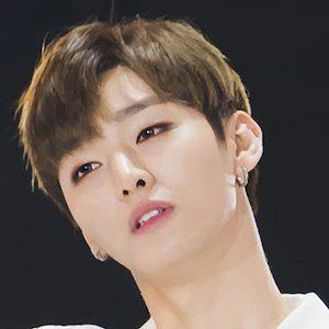 Yoon Ji-Sung - Age, Bio, Career, Family, Wiki, Networth & More