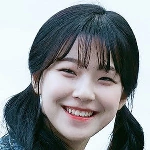 Baek Jiheon - Income, Birthday, Family, Bio, Networth & More