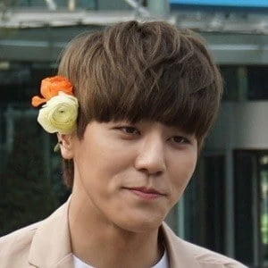 Kim Young Jin - Birthplace, Bio, Wiki, Birthday, Family, Networth & More