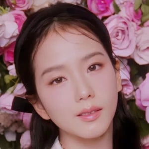 Jisoo - Networth, Biography, Birthdate, Family & More