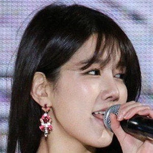 Yang Jiwon - Age, Height, Birthdate, Bio, Family, Networth & More