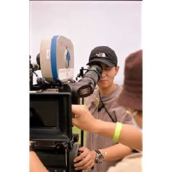 Jo Zhou - Age, Bio, Birthdate, Family, Networth & More