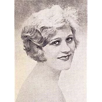 Joan Lockton - Family, Bio, Birthday, Family, Income & More