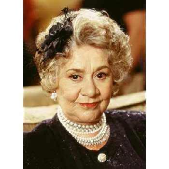 Joan Plowright Biography
