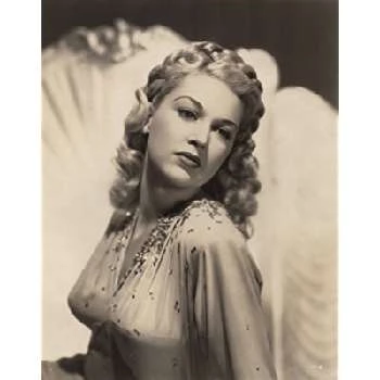 Joan Shawlee - Age, Height, Birthdate, Bio, Family, Networth & More