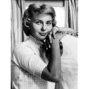 Joanne Woodward - Networth, Bio, Wiki, Family, Birthday, Networth & More