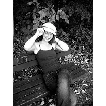 Jocelyn Jae Tanis - Age, Bio, Birthdate, Family, Networth & More