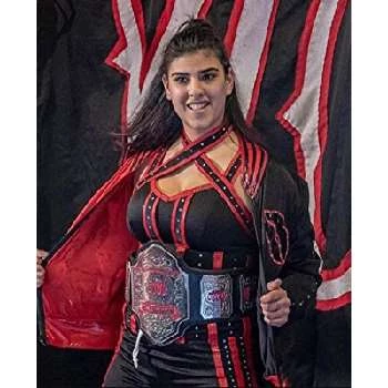 Joelle Clift - Age, Bio, Birthdate, Family, Networth & More